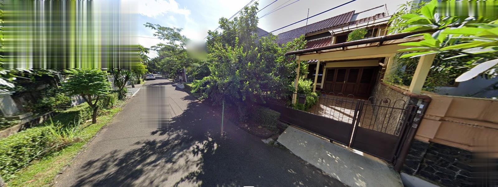Dijual rumah komplek Srategis di Bintaro Sektor 1