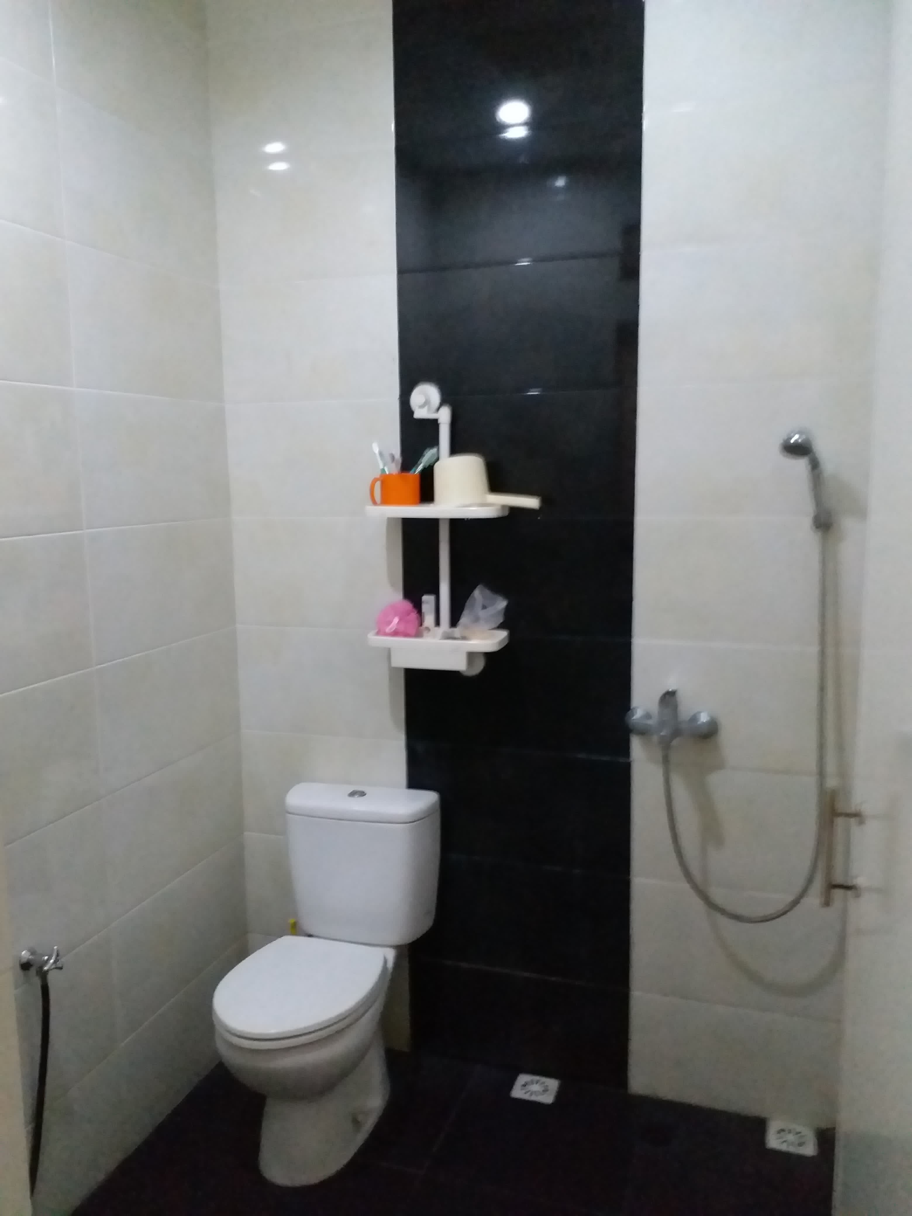Dijual Rumah Taman Palem Lestari uk 6x15 m di Jakarta Barat