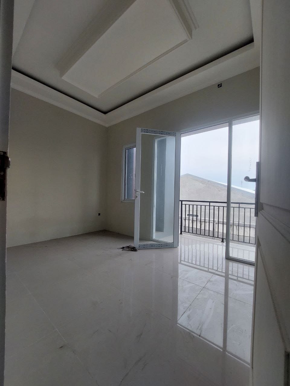 Rumah 2Lt sisa 3 unit harga all in biaya KPR di Pondok Rajeg CIb