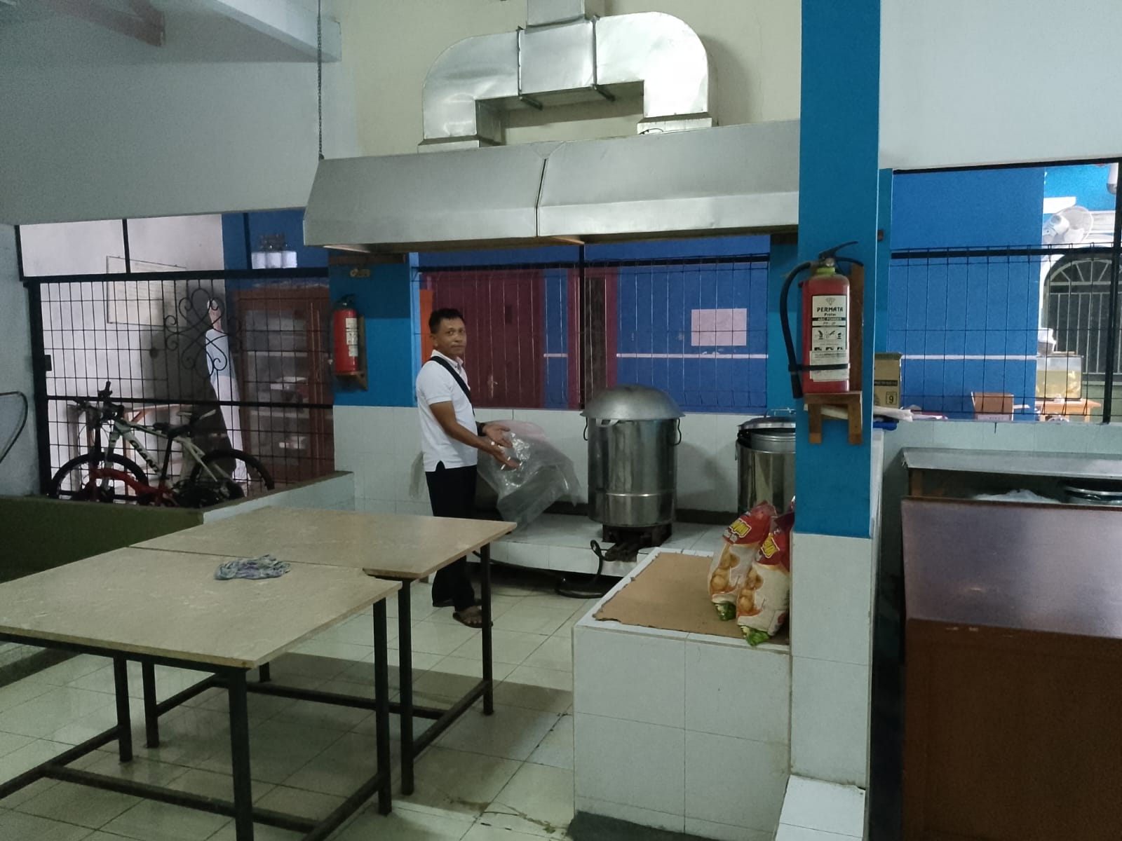 Jual Cepat Hunian dan Izin Usaha Catering dekat kota Cibinong