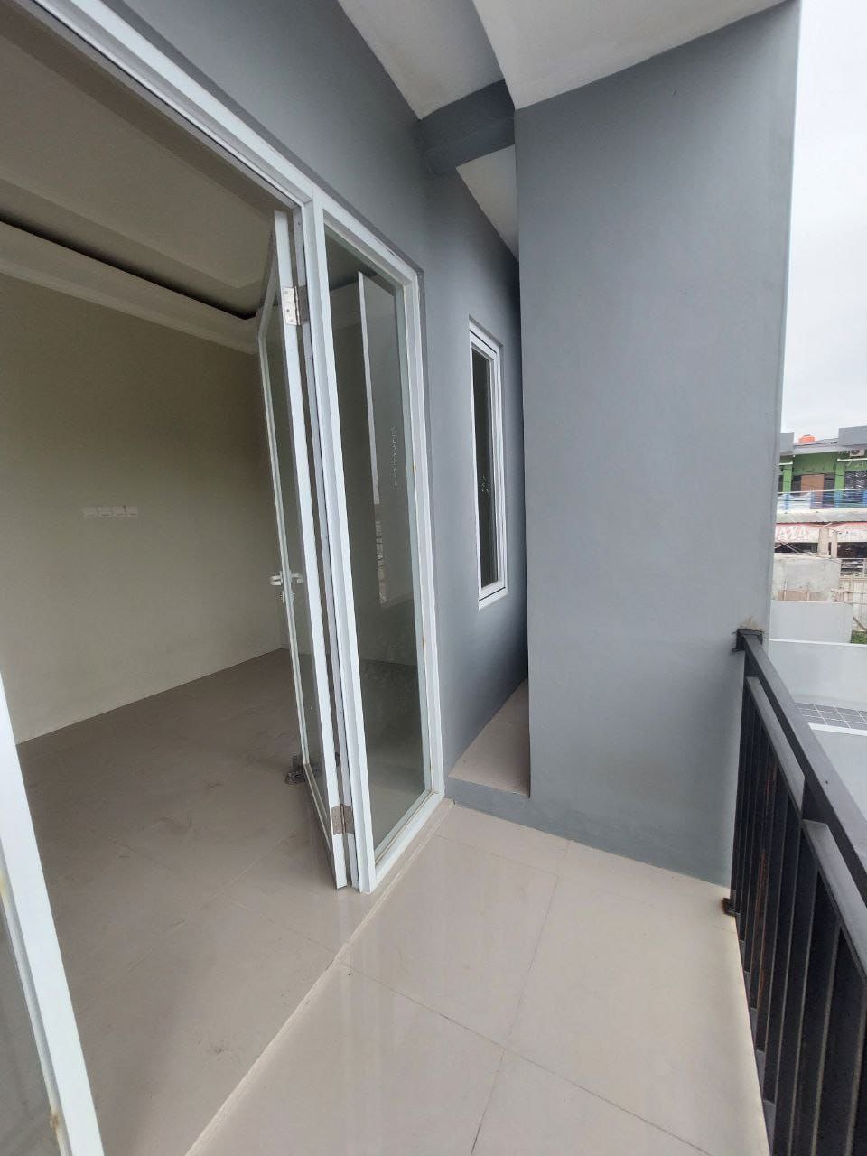 Rumah 2Lt sisa 3 unit harga all in biaya KPR di Pondok Rajeg CIb
