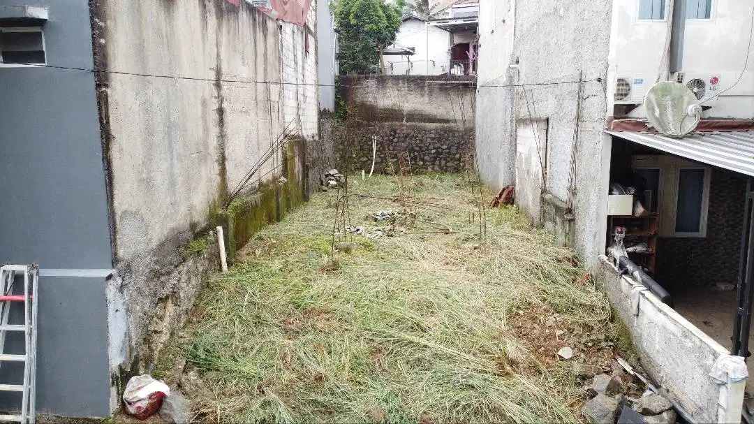 Tanah 126 m2 dalam Kavlingan di Palapa Galery View Kalimulya