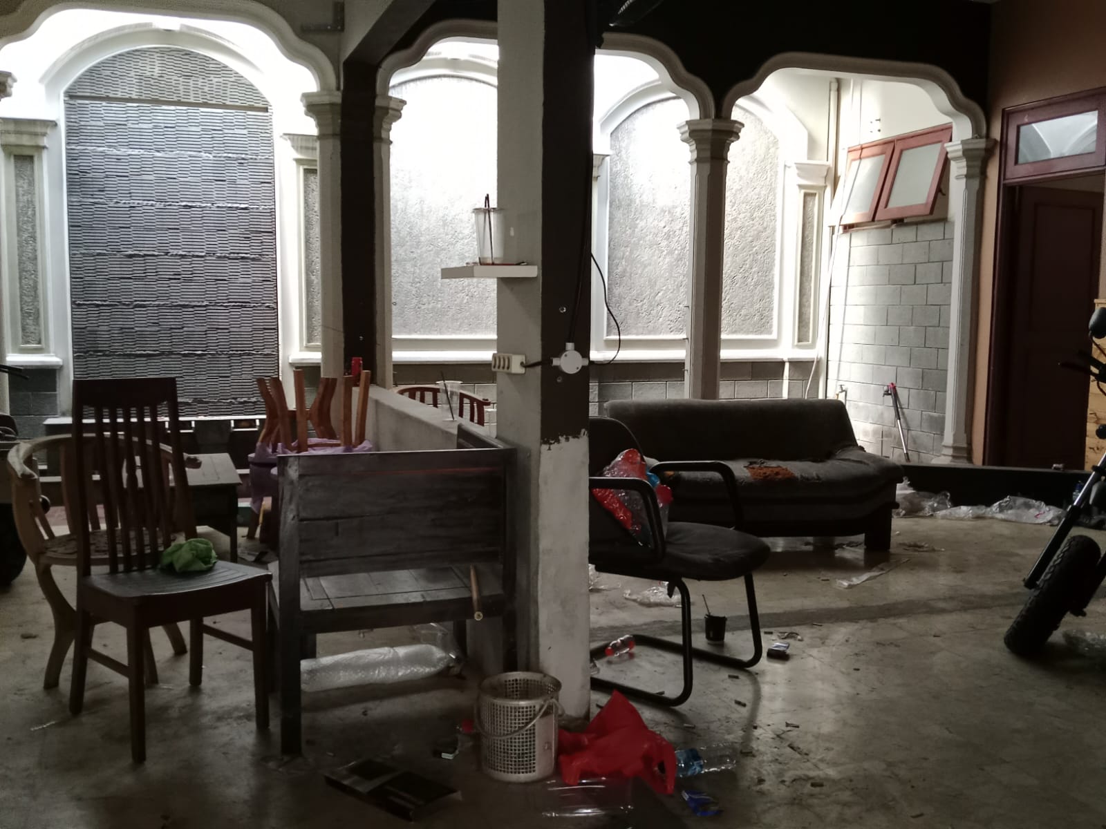 Dijual rumah hook Kebon kacang, Tanah Abang, Jakarta Pusat