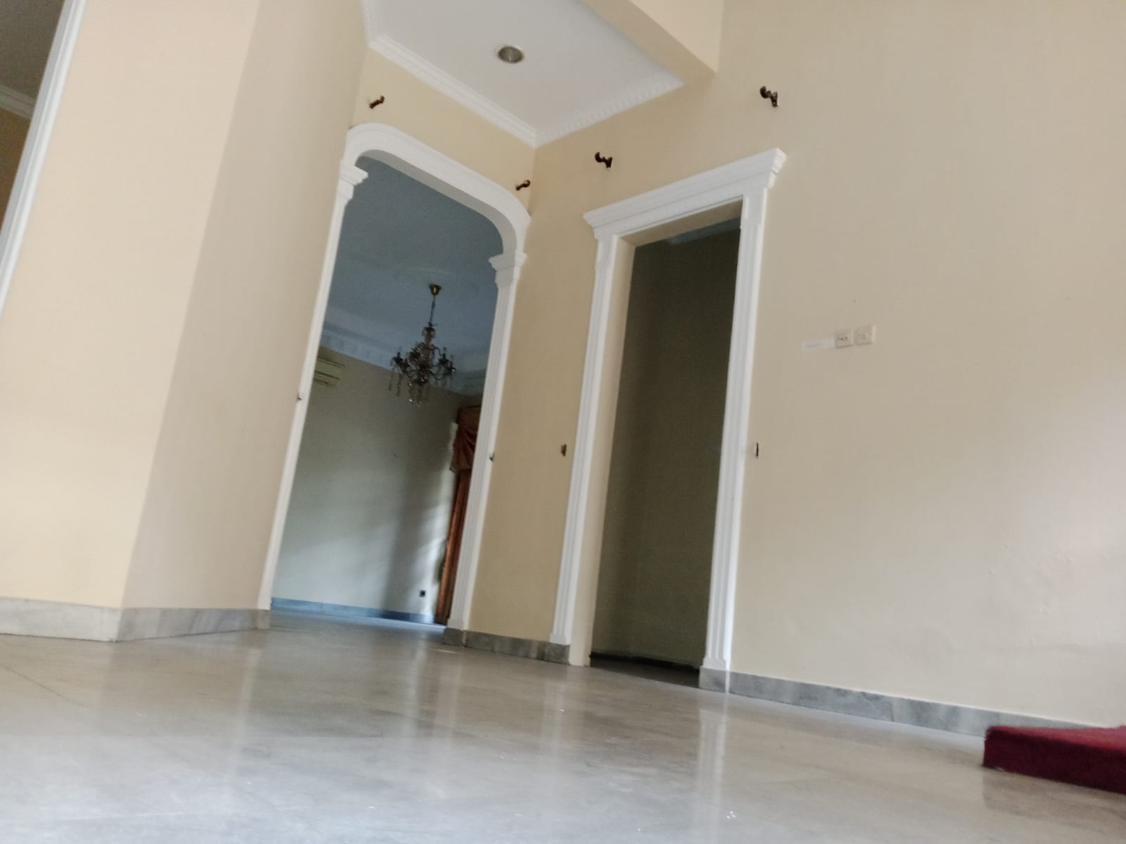 rumah klasik cantik Kebon Kacang, Tanah Abang, Jakarta Pusat