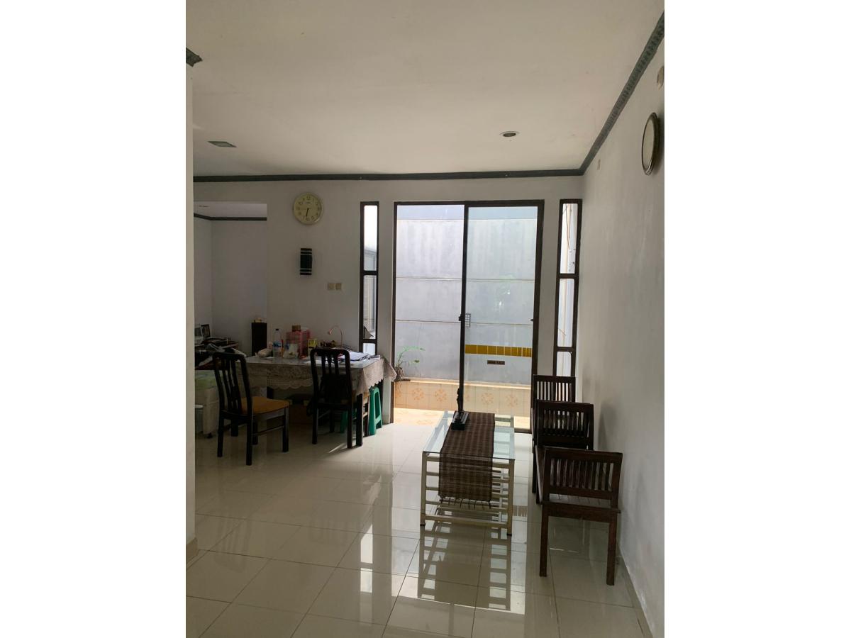 Disewa Rumah Full Furnished di Perumahan Pantai Modern, Bekasi
