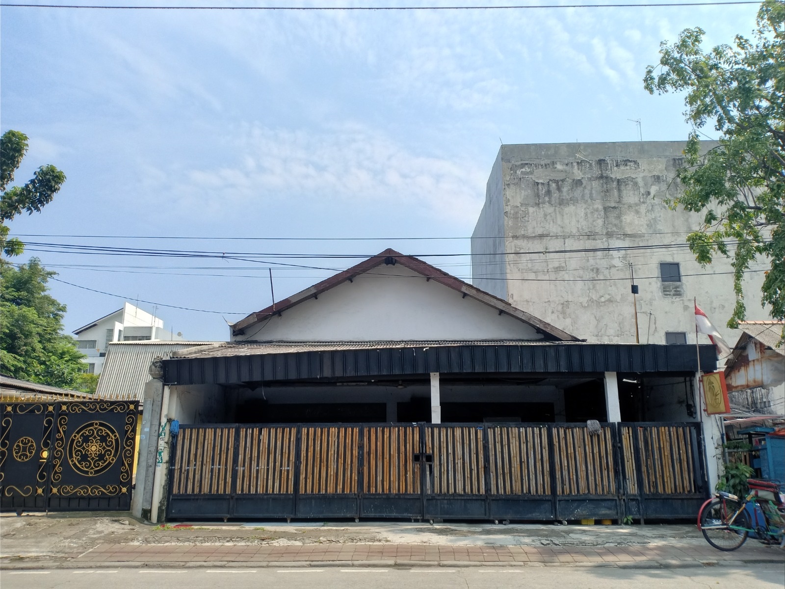Dijual rumah ex resto di Kebon Bawang, Tanjung Priok, Jakarta