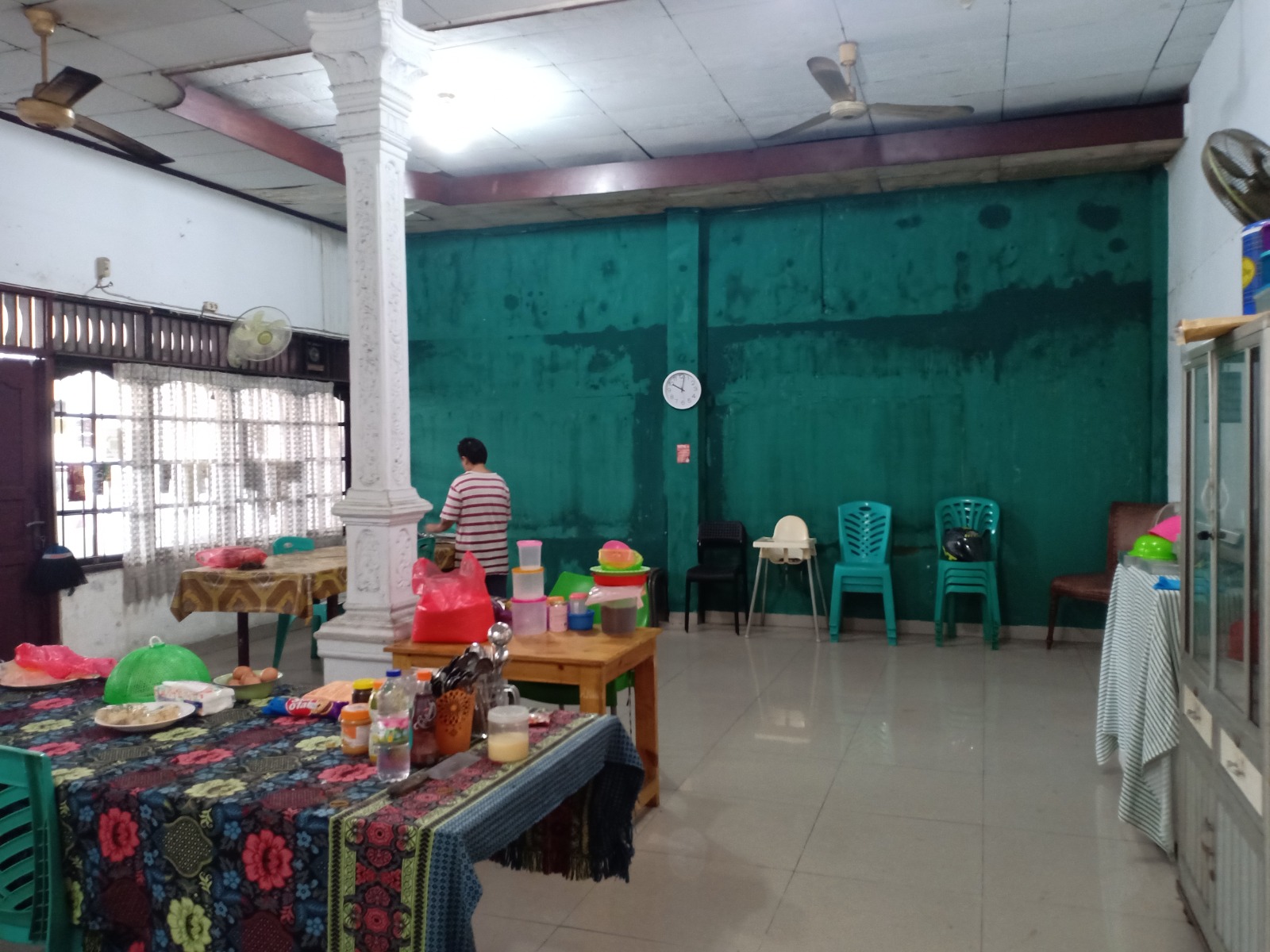 Dijual rumah ex resto di Kebon Bawang, Tanjung Priok, Jakarta