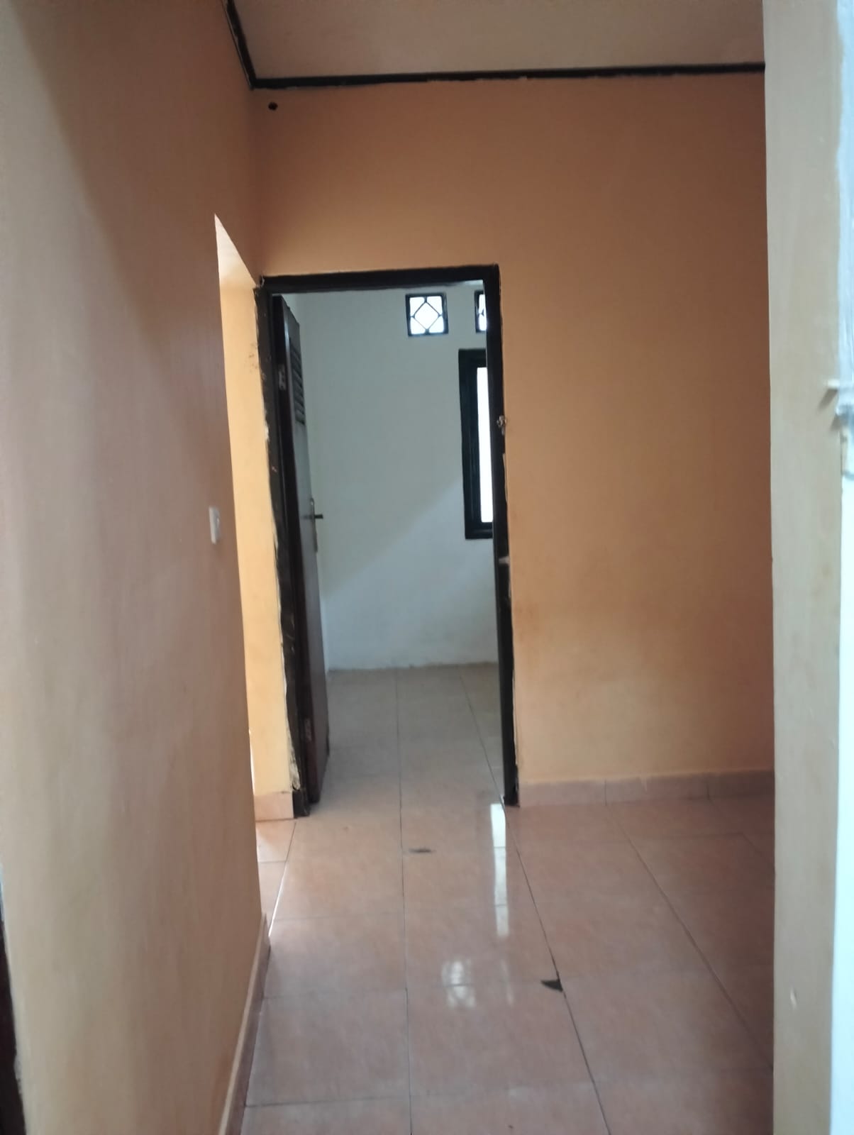Rumah kampung baru renovasi murah akses motor Cimanggis Depok