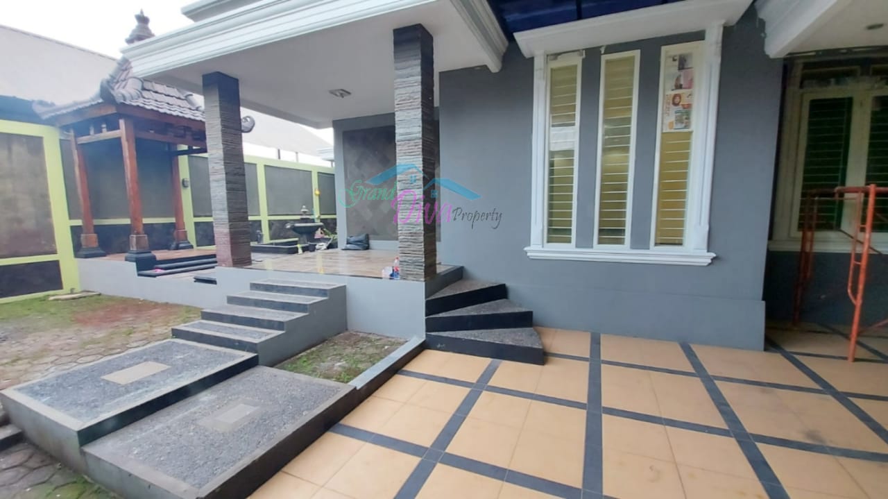 RUMAH DI JATI ASIH