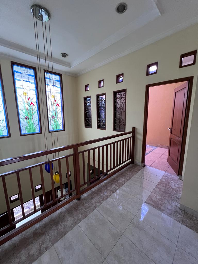 DiJual Cepat Rumah Besar di Cipinang, Pulo Gadung, Jakarta Timur