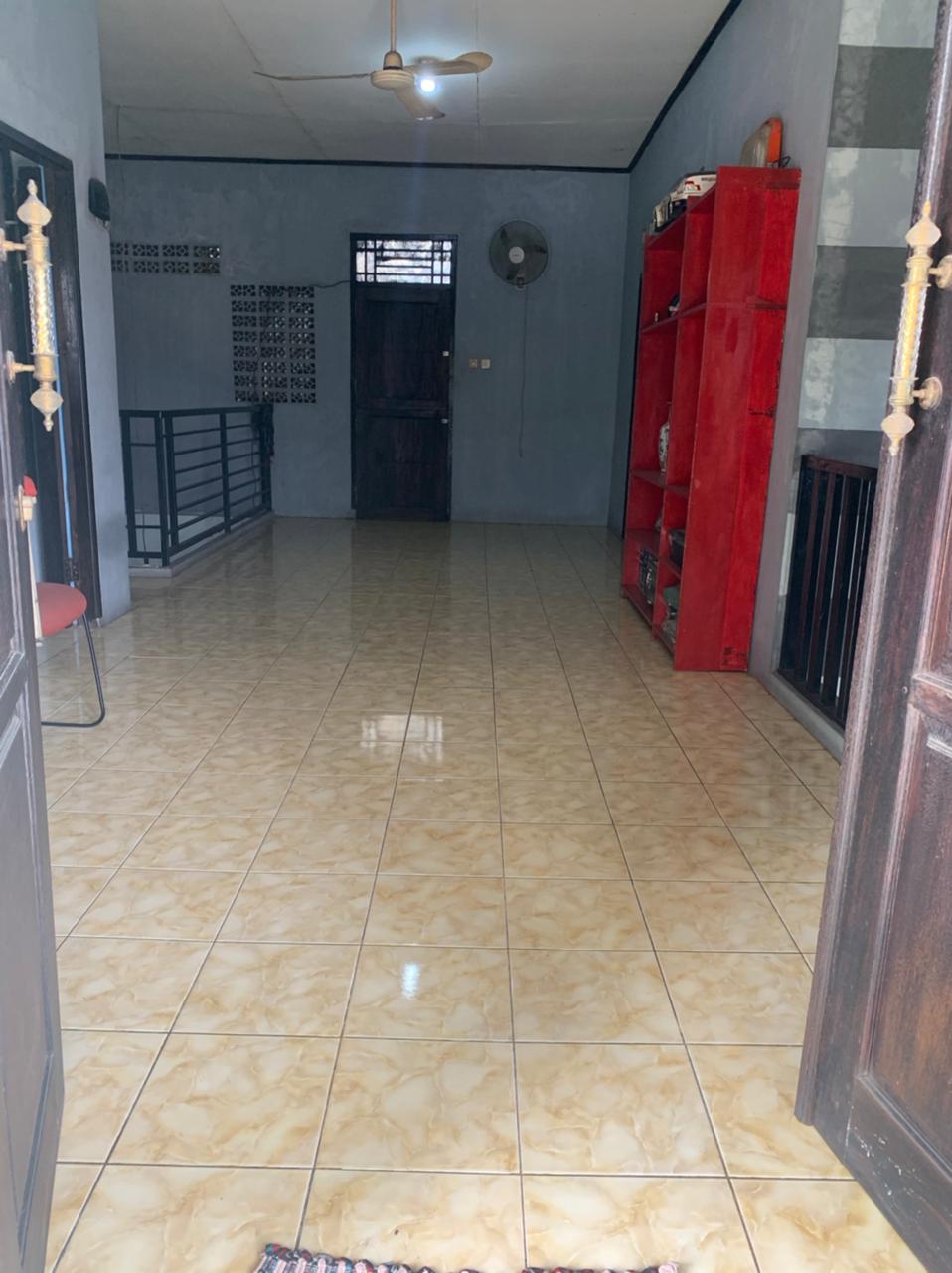 Rumah 2 Lt Jalan Boulevard Perumahan Sukatani Permai Depok