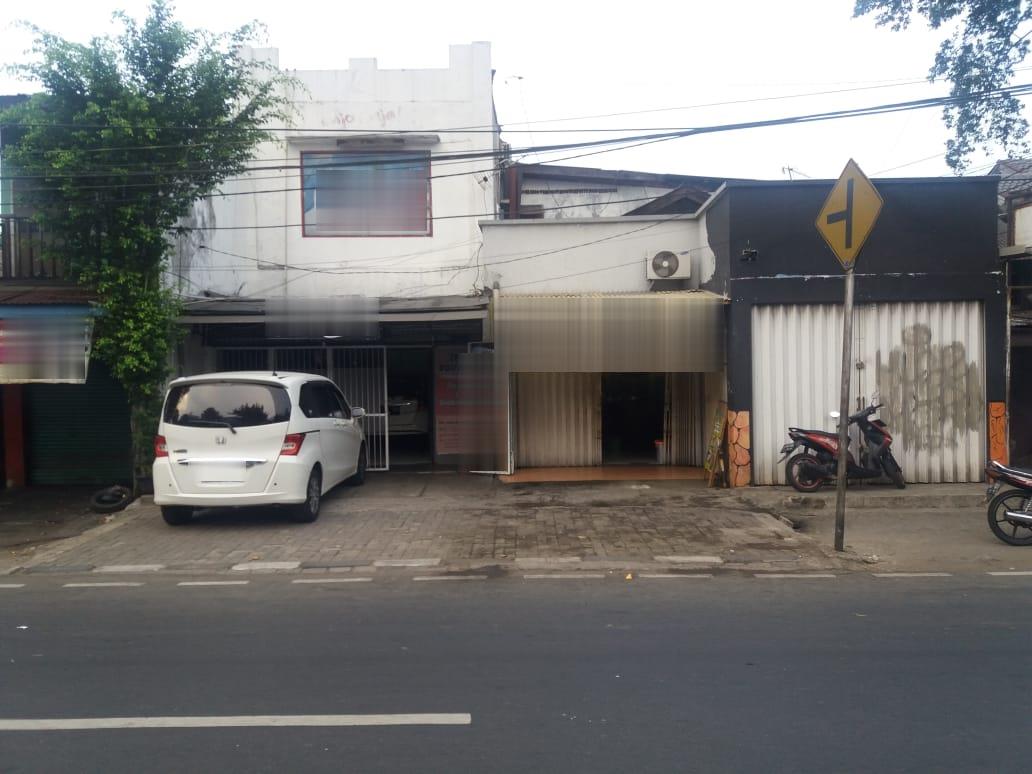 Dijual rumah bentuk ruko di Pondok Gede, Dukuh, Kramat Jati