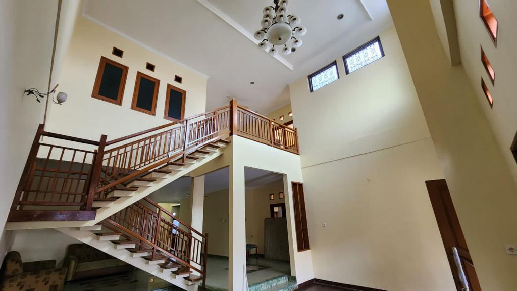 DiJual Cepat Rumah Besar di Cipinang, Pulo Gadung, Jakarta Timur