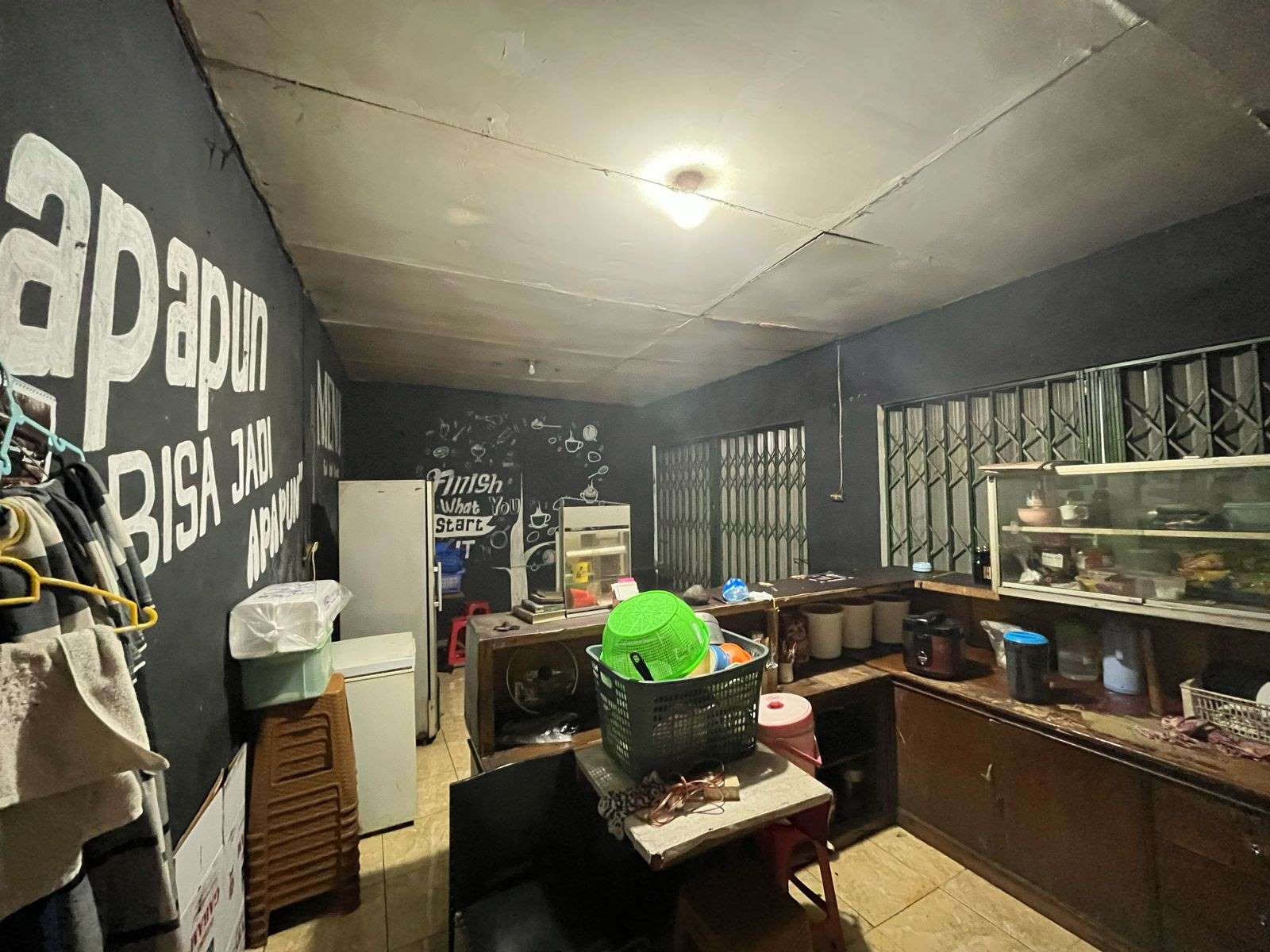 Dijual Tanah Komersial di Daerah Tanah Baru, Beji, Depok