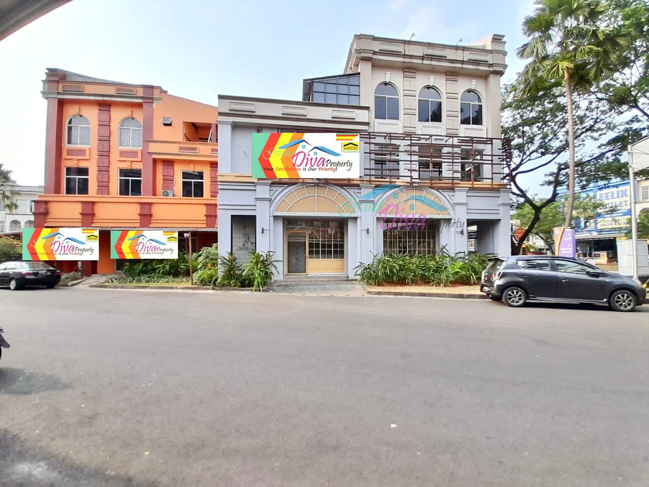 RUKO DI JALAN UTAMA GRAND GALAXY POSISI BAGUS HOEK HARGA MURAH