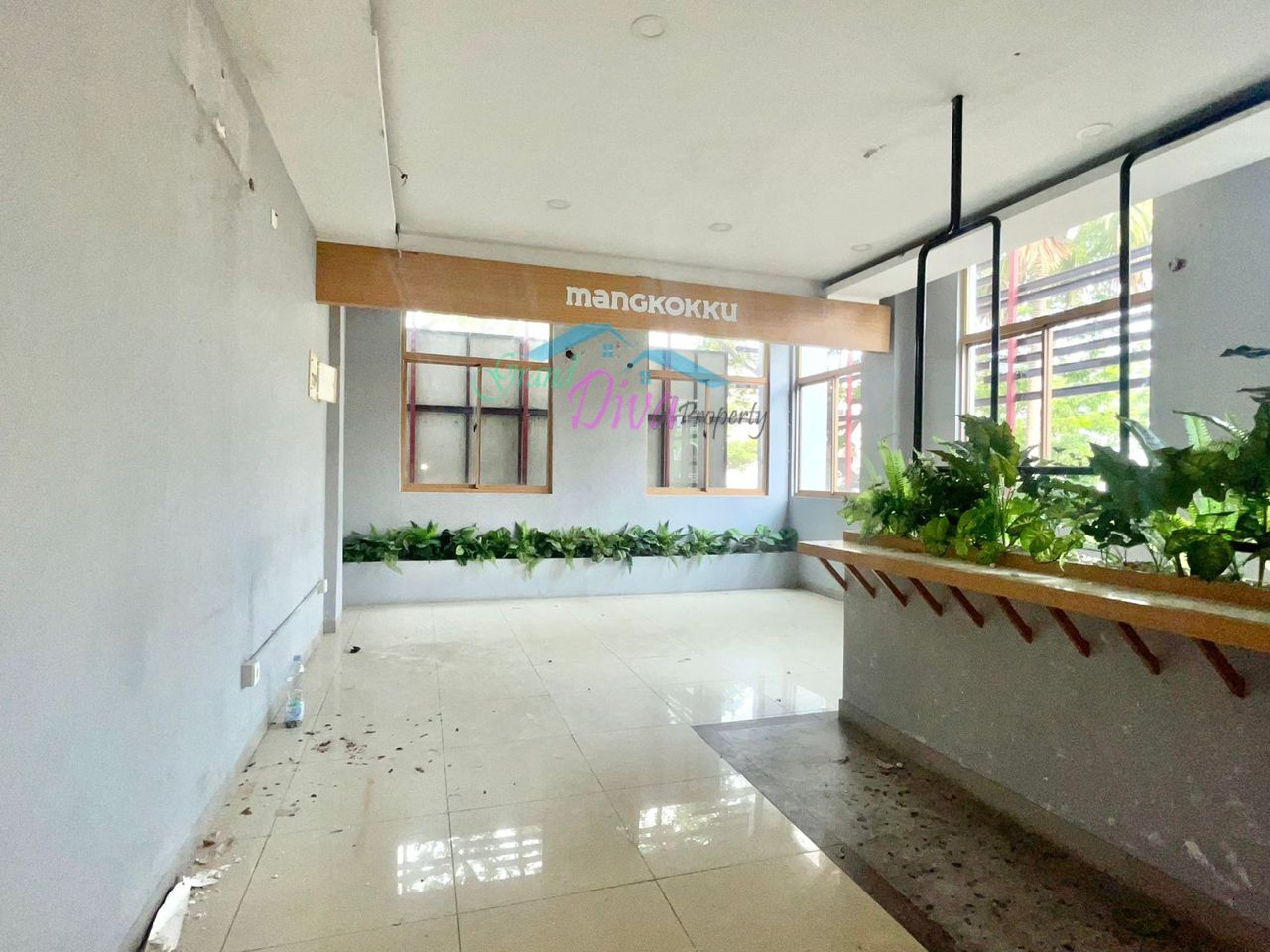 RUKO DI JALAN UTAMA GRAND GALAXY POSISI BAGUS HOEK HARGA MURAH