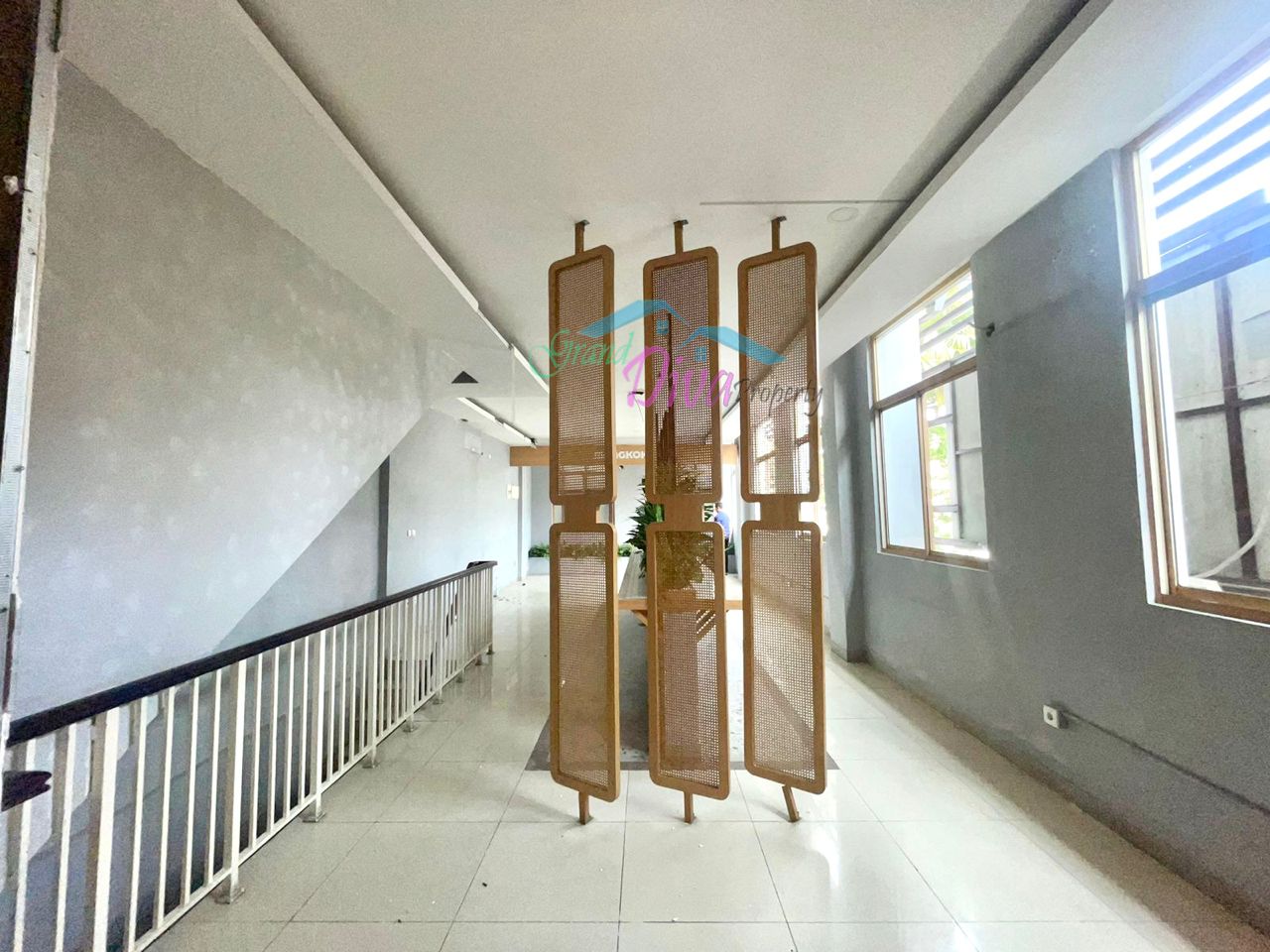 RUKO DI JALAN UTAMA GRAND GALAXY POSISI BAGUS HOEK HARGA MURAH