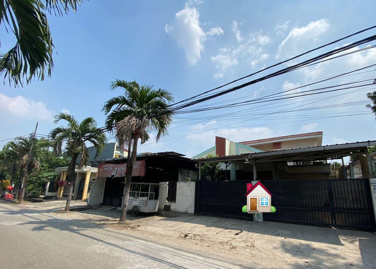 Dijual rumah strategis dekat LRT di Cikunir, Jakasampurna Bekasi