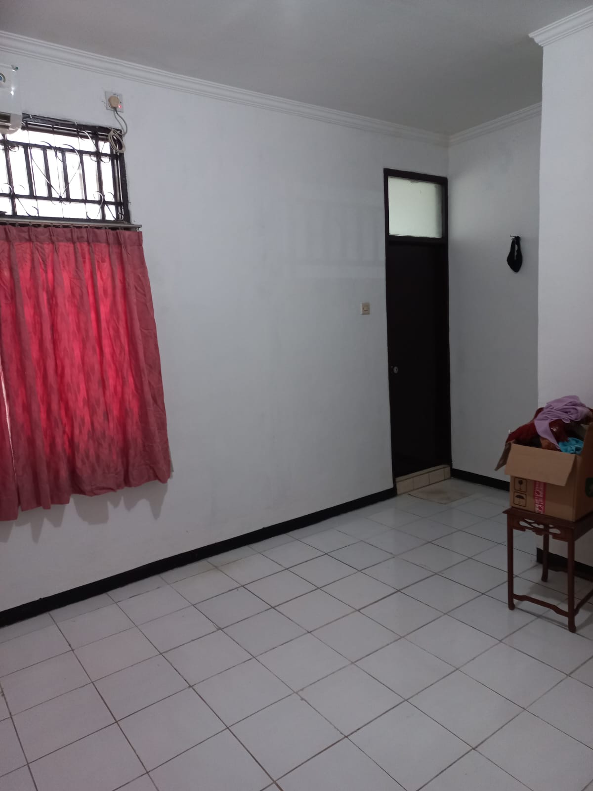 Dijual rumah di Jatibening Estate dekat stasiun LRT Cikunir