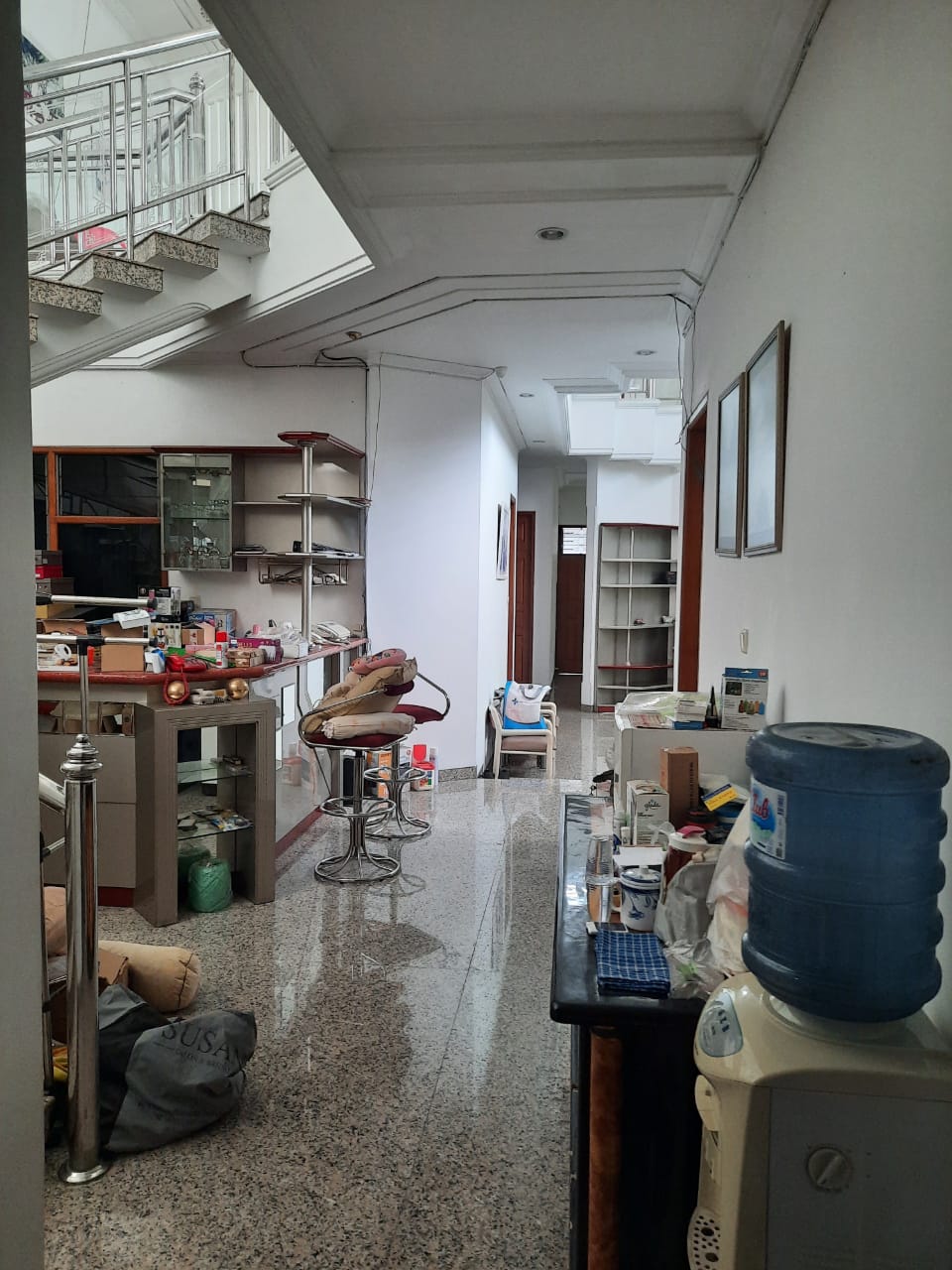 Rumah Mewah 2 Lantai Komplek Dharmahusada Indah Siap Huni