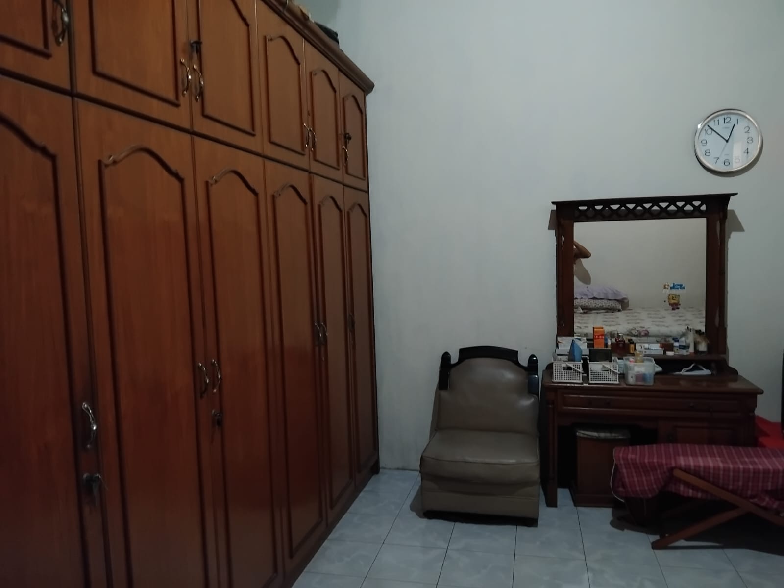 Dijual rumah komplek strategis di Jakasampurna, Bekasi Barat
