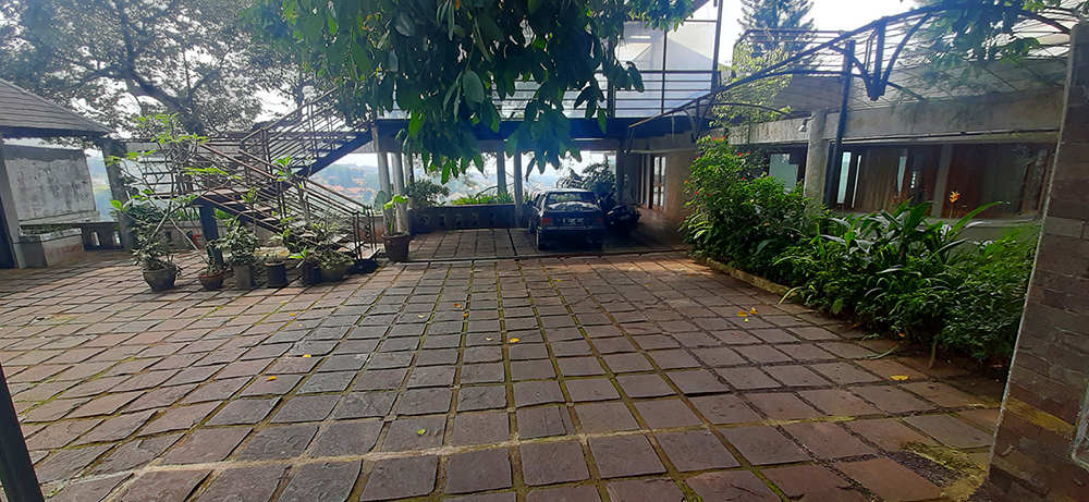 Villa Modern View Kota Bandung di Kawasan Dago