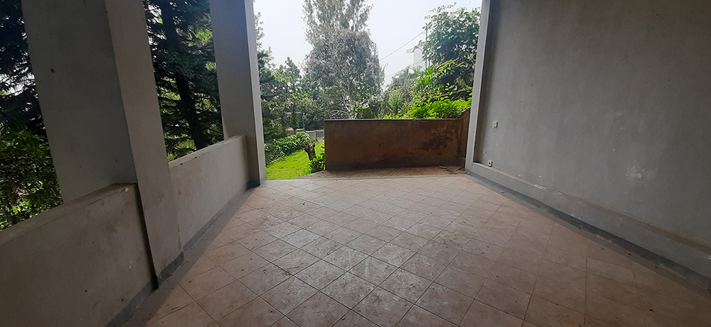 Villa Modern View Kota Bandung di Kawasan Dago