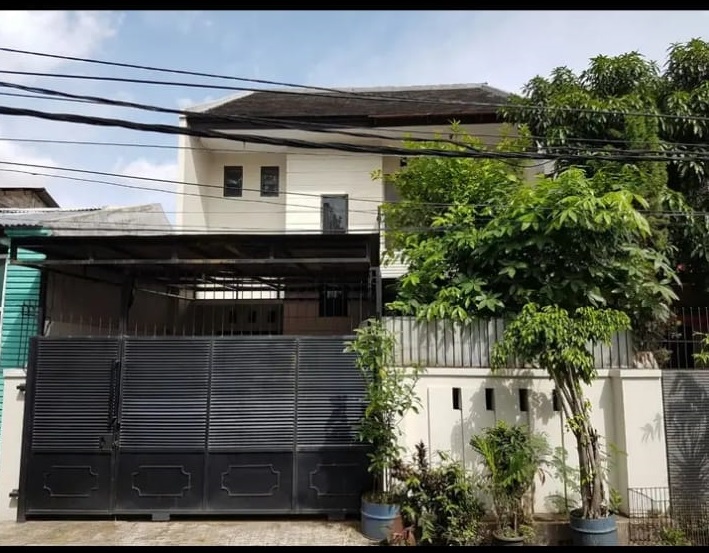 Dijual rumah di Pertukangan Utara, Pesanggrahan, Jakarta Selatan