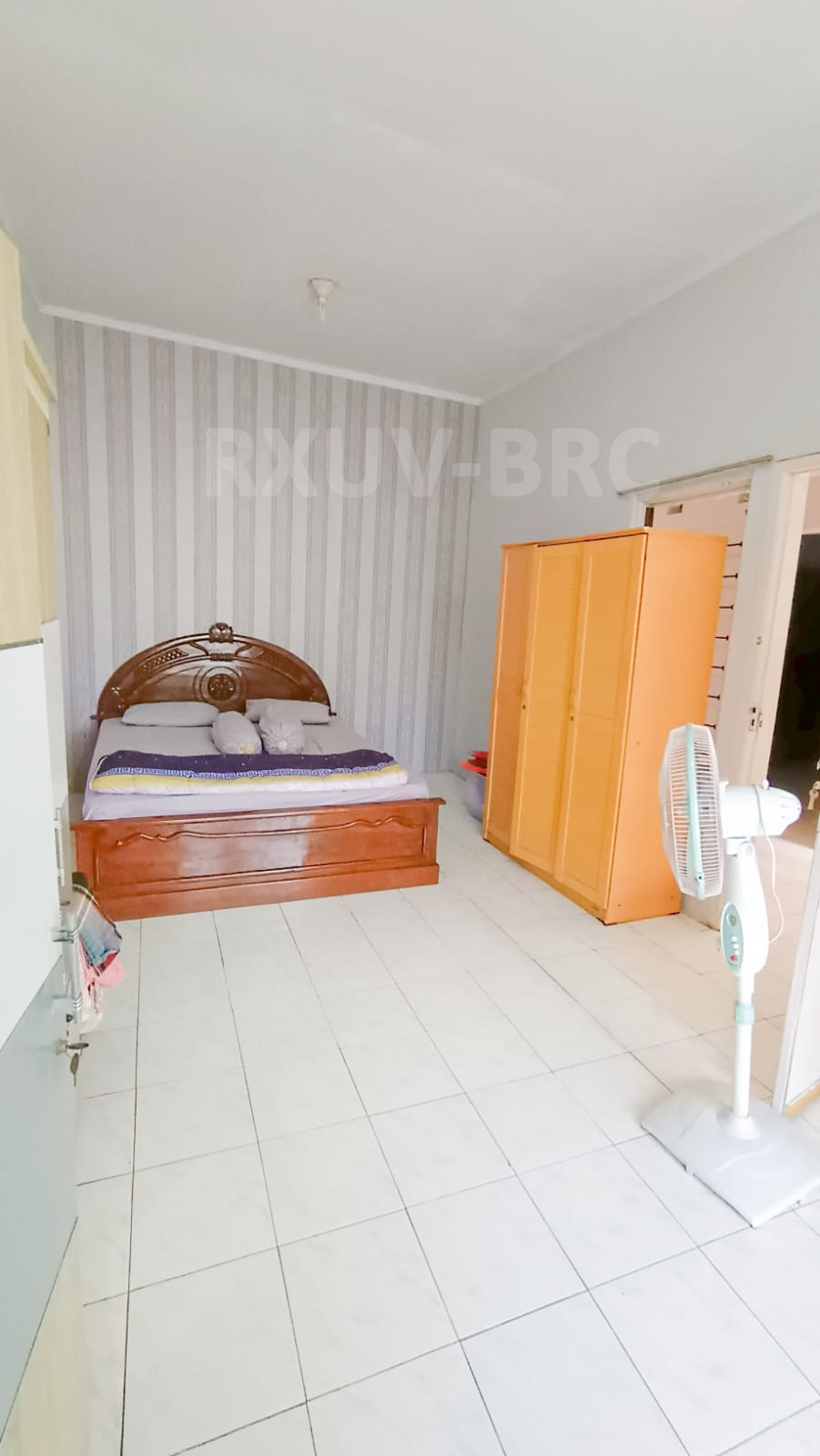 Rumah Impian Keluarga di Lingkungan Nyaman Wiyung, Harga Nego!