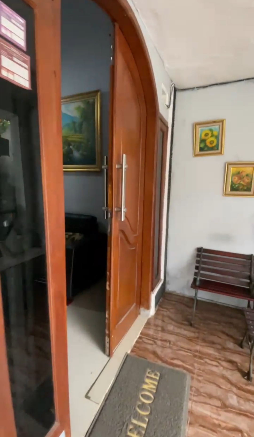 Dijual Rumah 2Lt strategis di Cinere Residence Meruyung limo, De