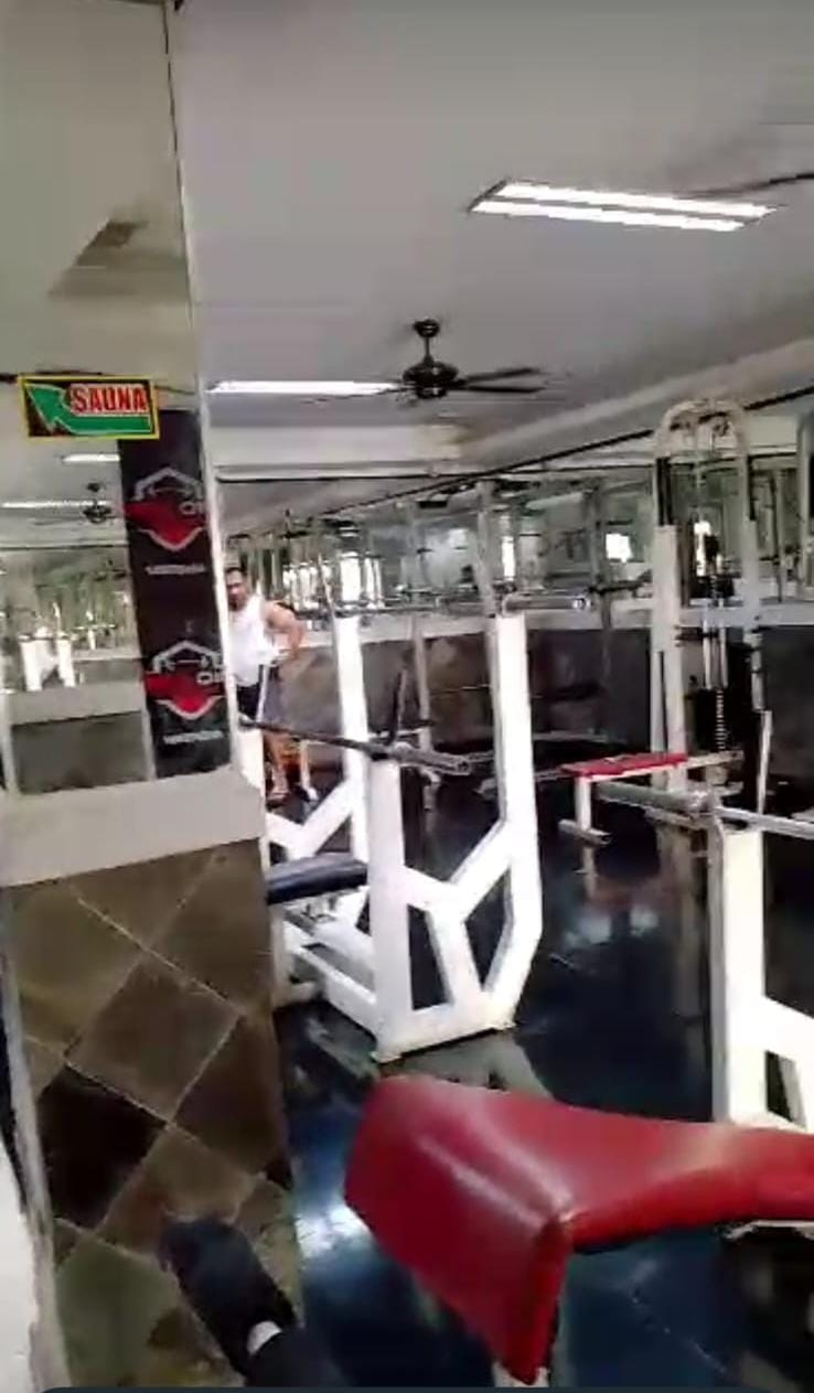 BU Turun harga ruko 2 unit plus rumah beserta usaha fitness