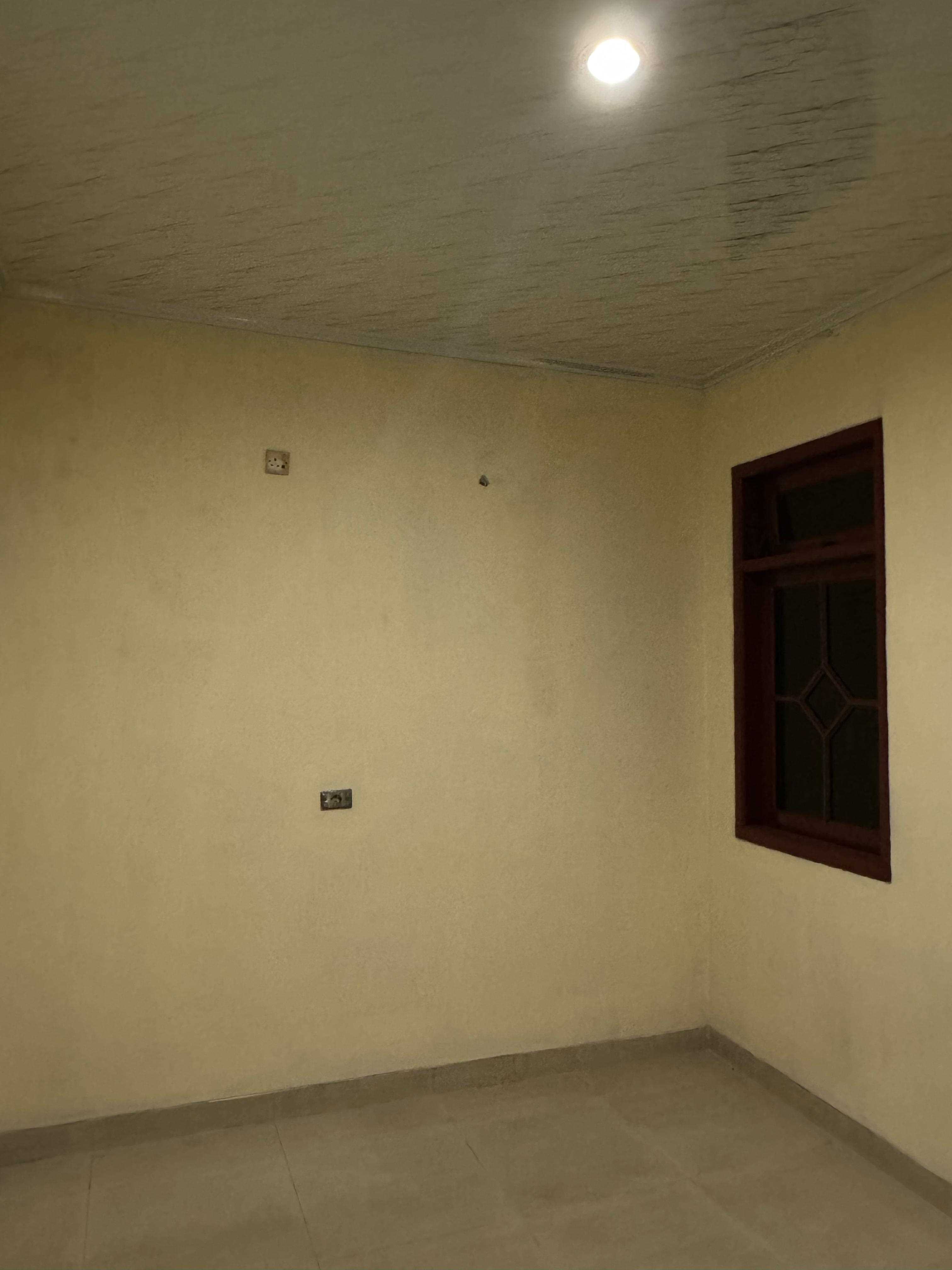 Disewakan Ruko 2 lantai di Bidara Cina, Jatinegara, Jakarta
