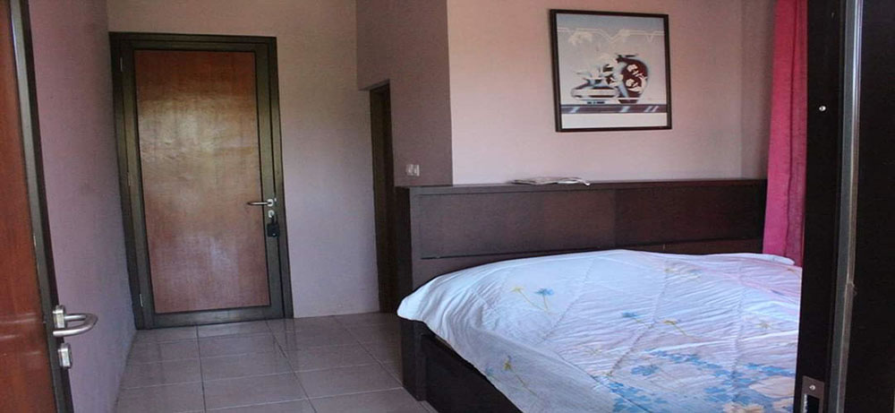Villa Modern Tanah Luas View Kota Bandung di Cilengkrang Bandung