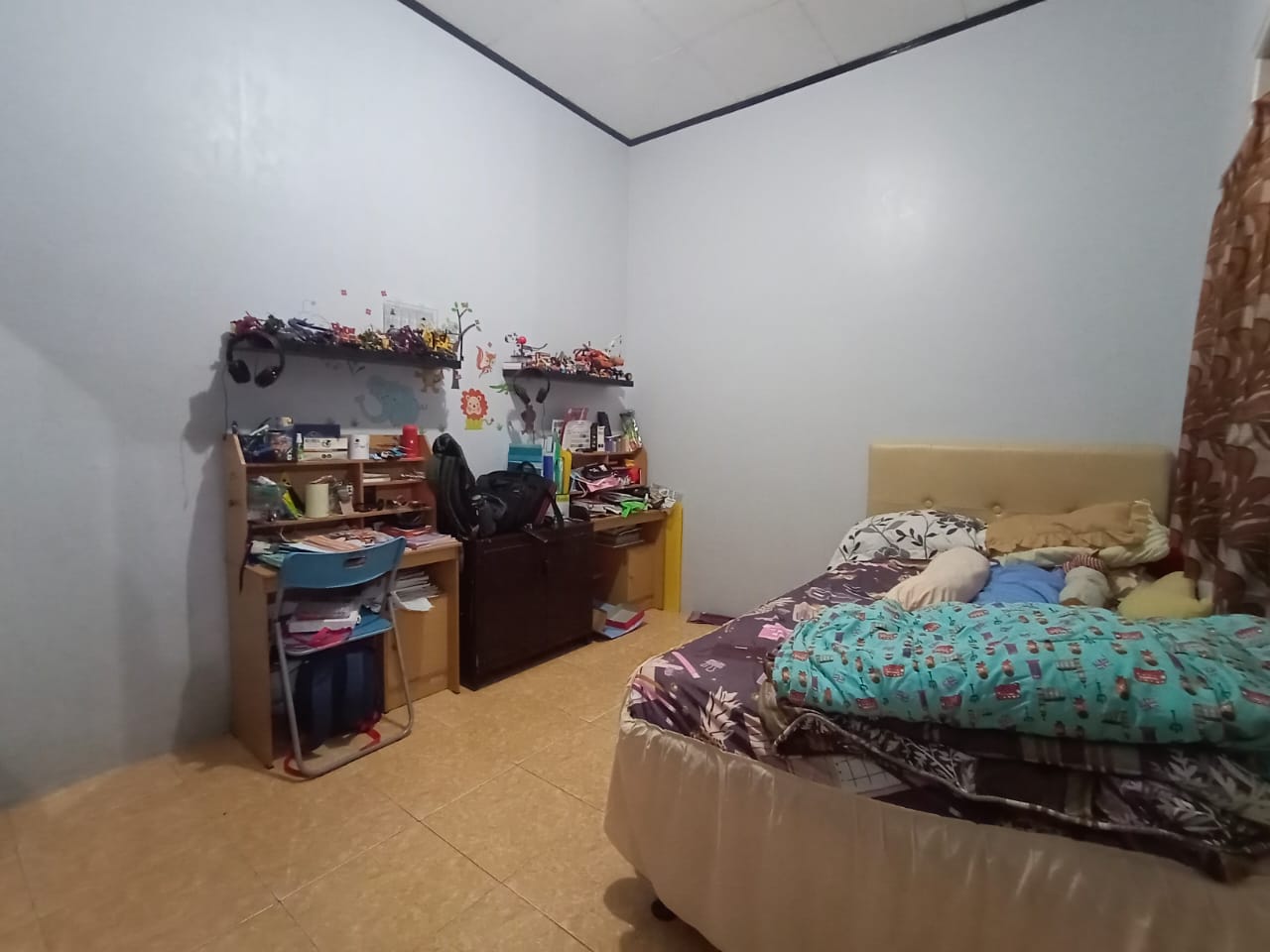 Dijual rumah komplek di Pegadungan, Kalideres, Jakarta Barat