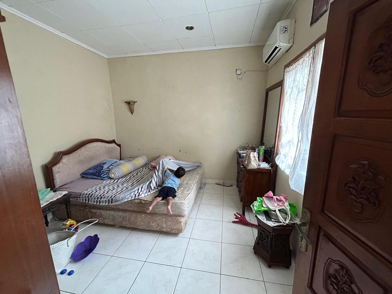 Dijual rumah di Kelapa Dua, Kebon Jeruk, Jakarta Barat