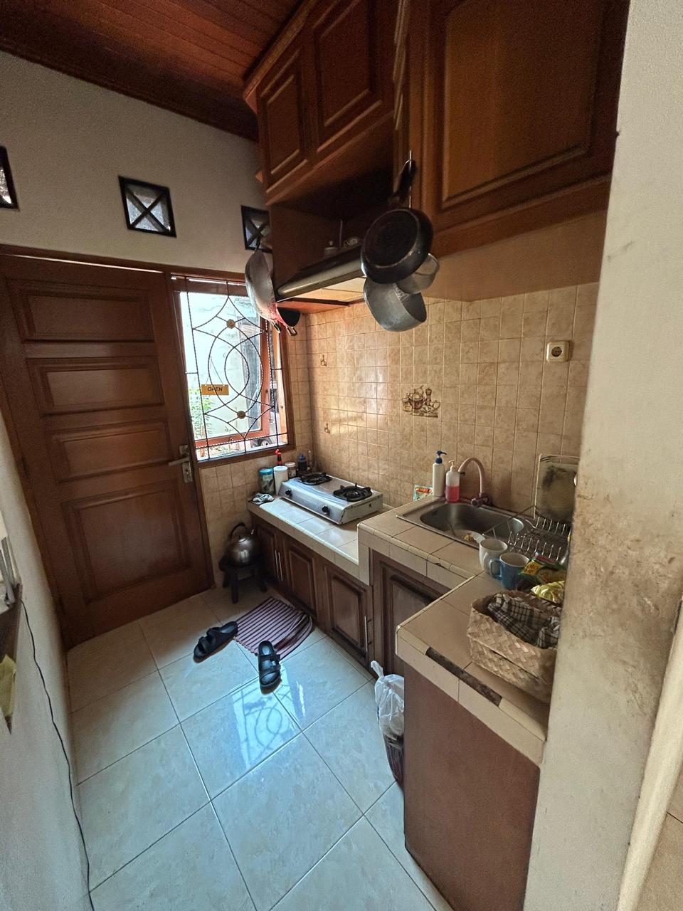 Dijual rumah di Kelapa Dua, Kebon Jeruk, Jakarta Barat