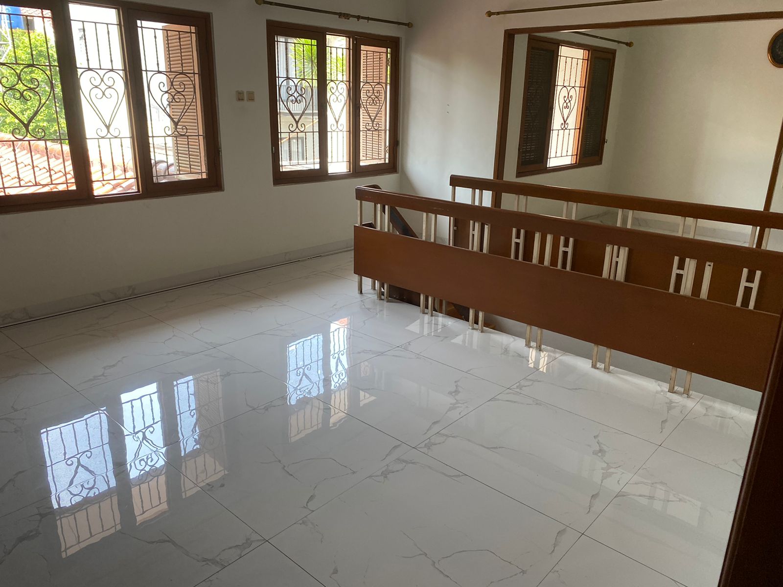 Dijual Rumah Mewah dan Luas Daerah Kebayoran Baru, Jakarta