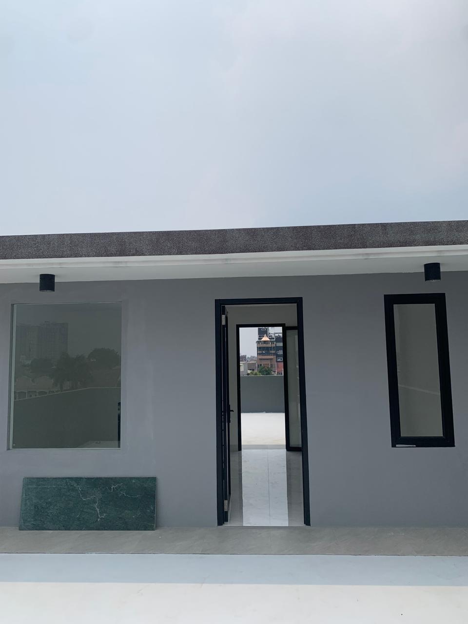 Dijual Rumah Mewah di Kebayoran Lama, Jakarta Selatan