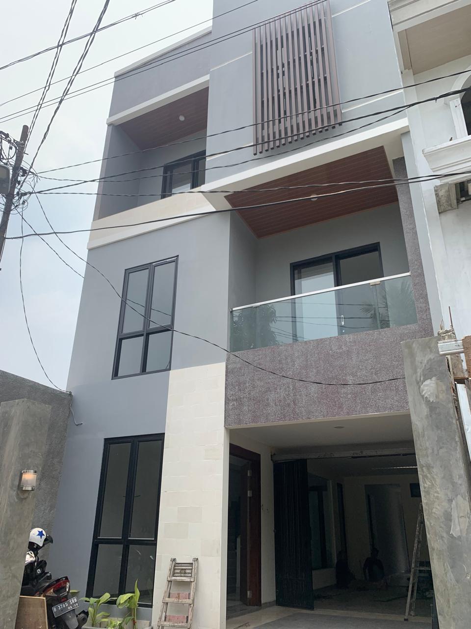 Dijual Rumah Mewah di Kebayoran Lama, Jakarta Selatan