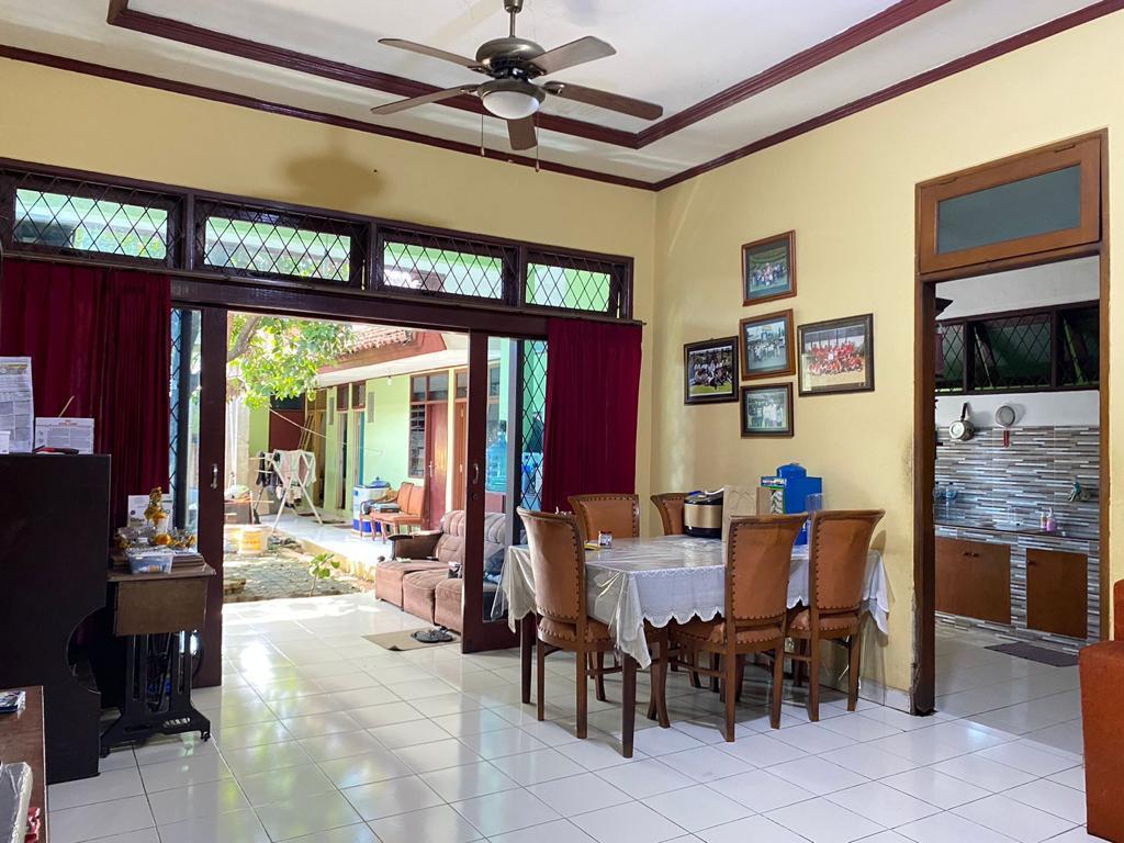 Dijual Rumah Strategis di Pesanggrahan, Jakarta Selatan