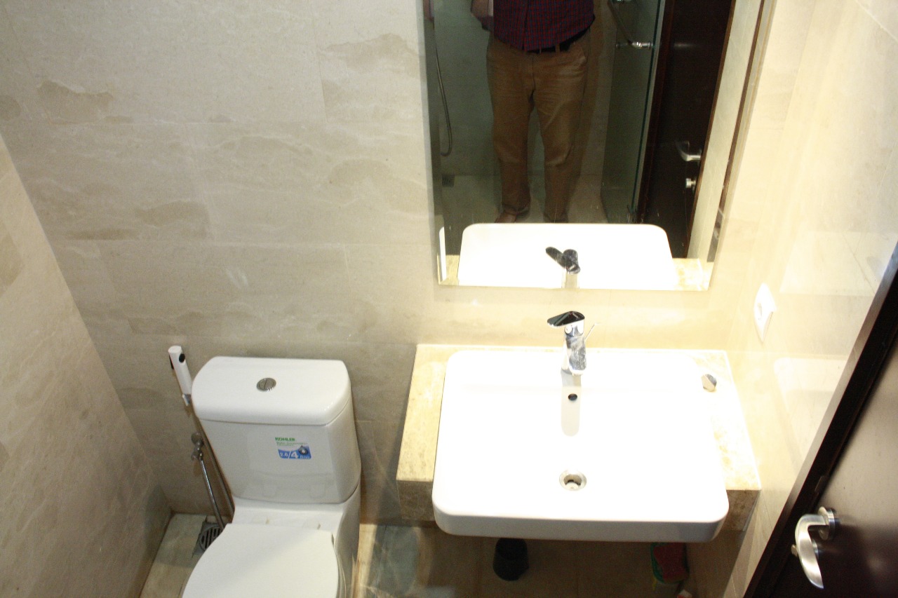 Dijual apartemen fullyfurnished studio Menteng Park Apartemen