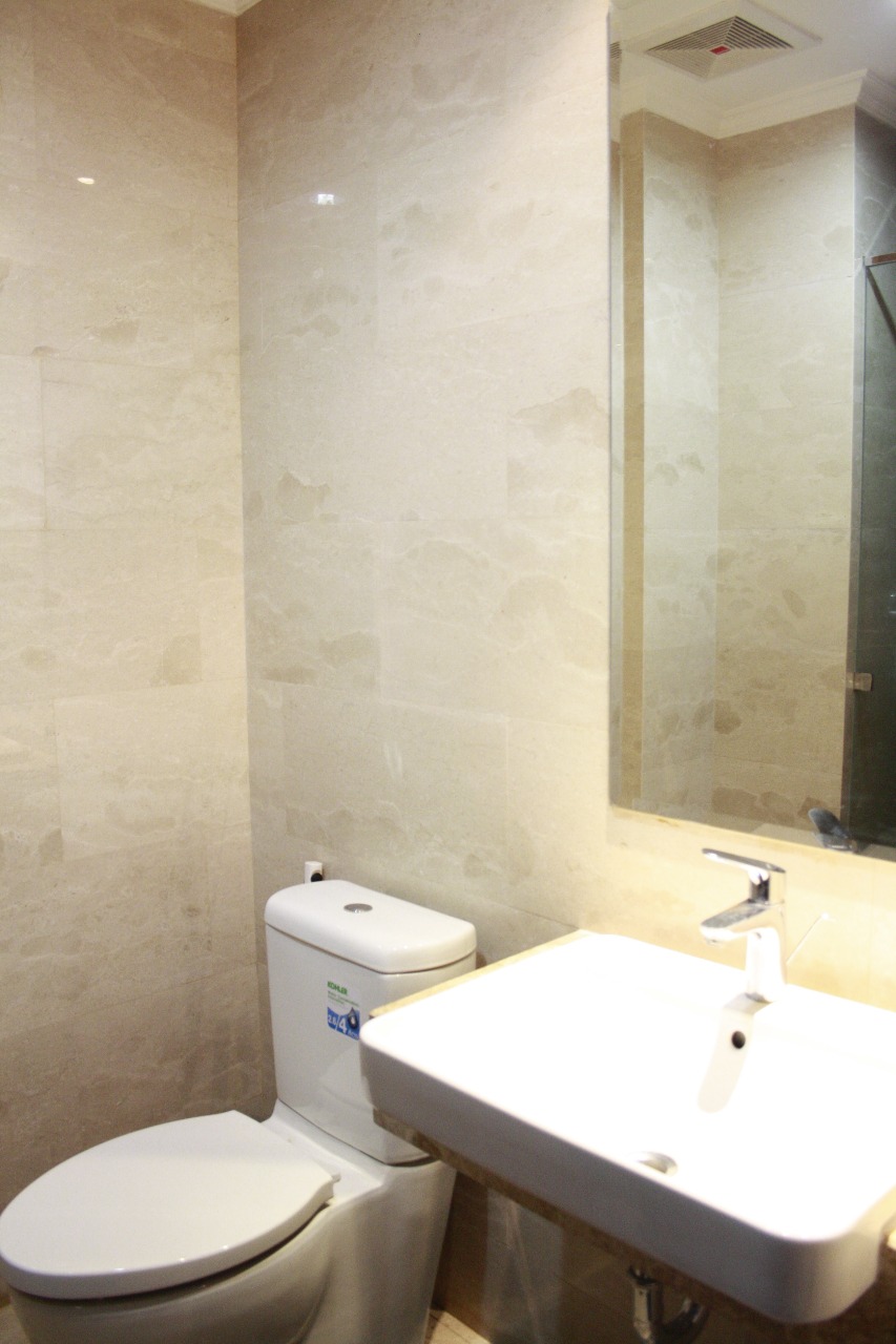 Dijual apartemen fullyfurnished studio Menteng Park Apartemen