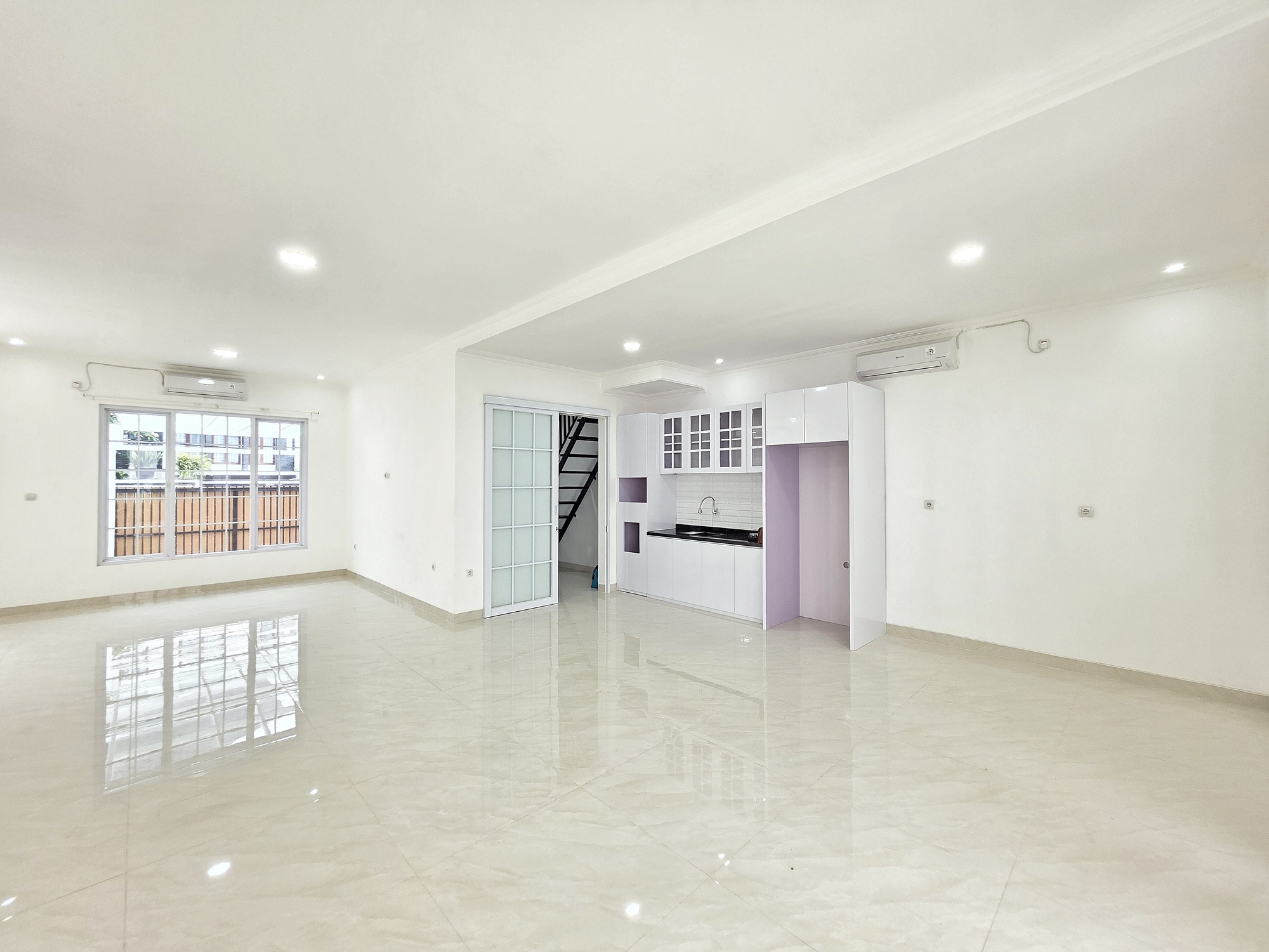 Rumah Pondok Indah Brand New di Jakarta Selatan