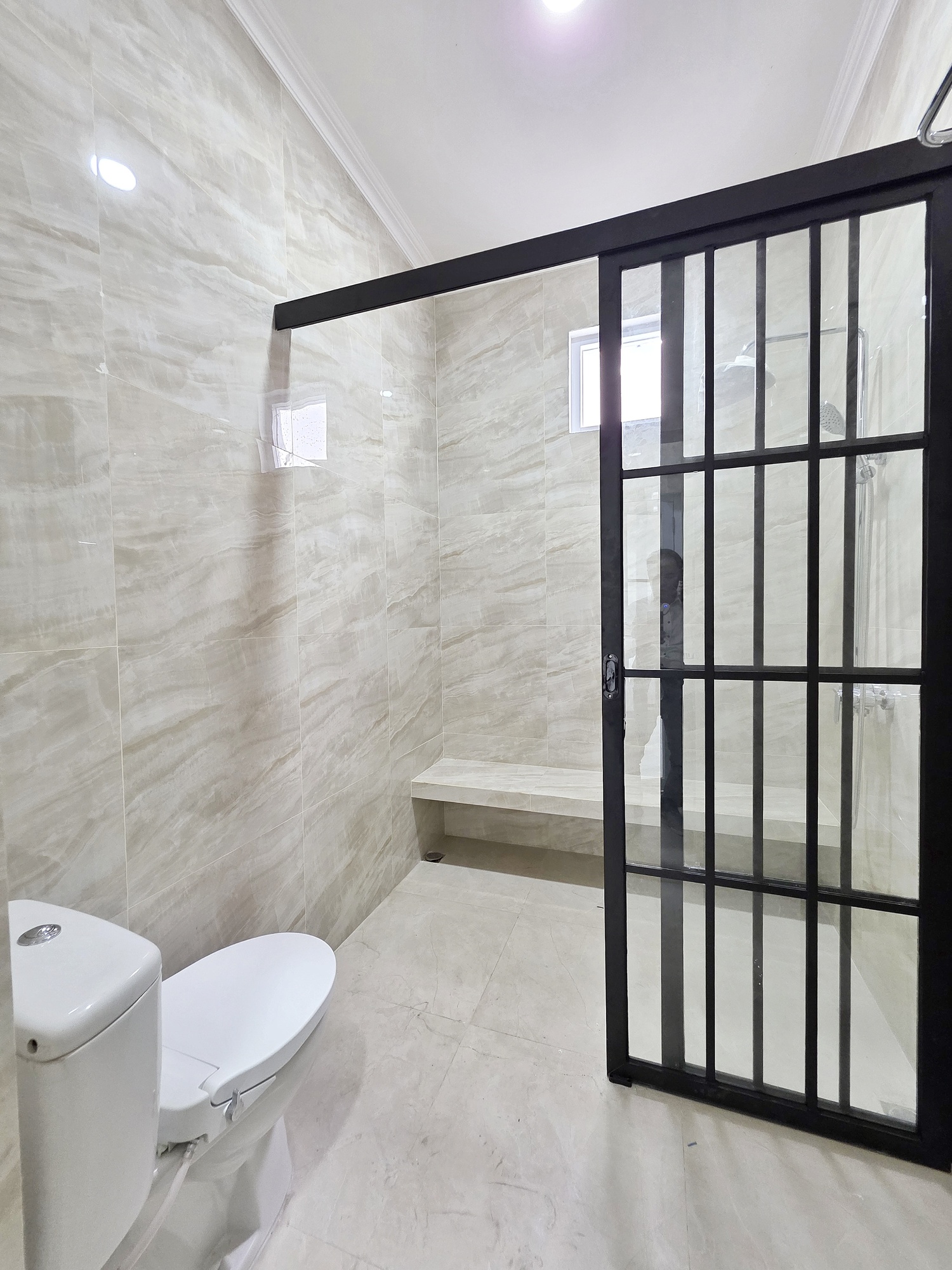 Rumah Pondok Indah Brand New di Jakarta Selatan