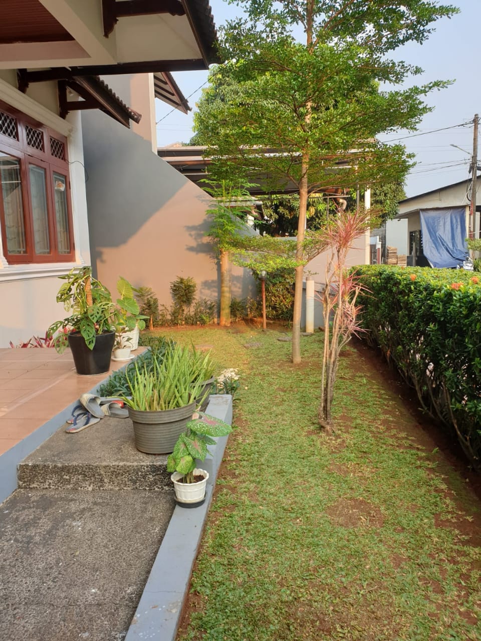 Dijual rumah cluster eksklusif cantik di Kramat Jati, Dukuh