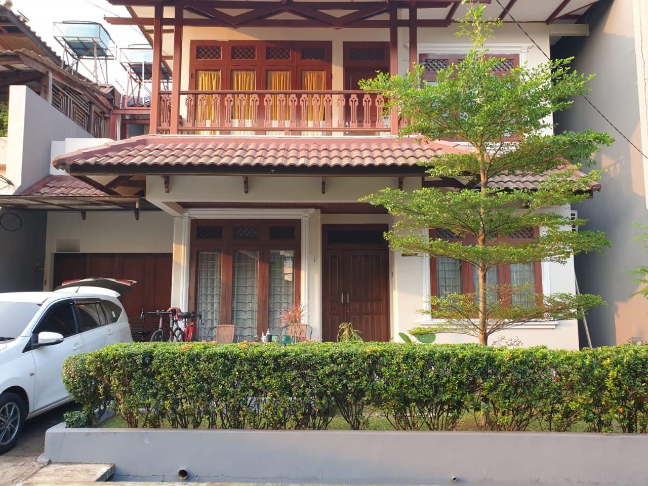 Dijual rumah cluster eksklusif cantik di Kramat Jati, Dukuh
