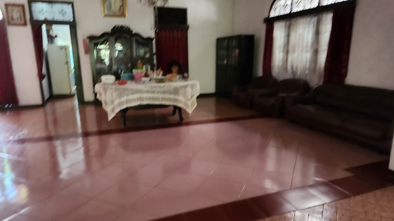 Dijual rumah luas di area Cilandak KKO, Cilandak Timur