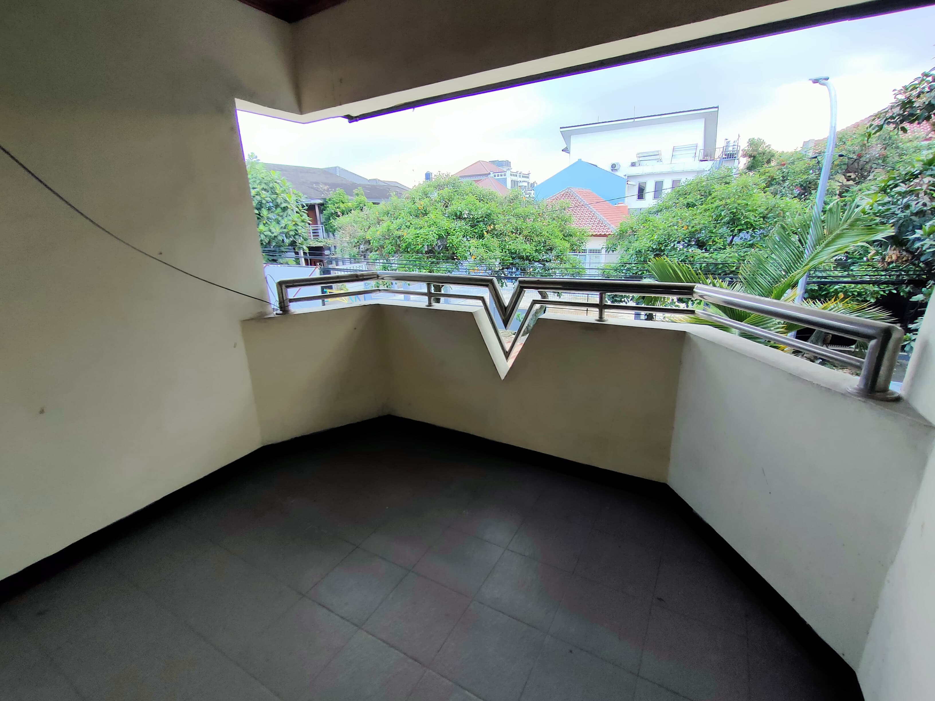 Dijual Rumah Di Area Antapani
