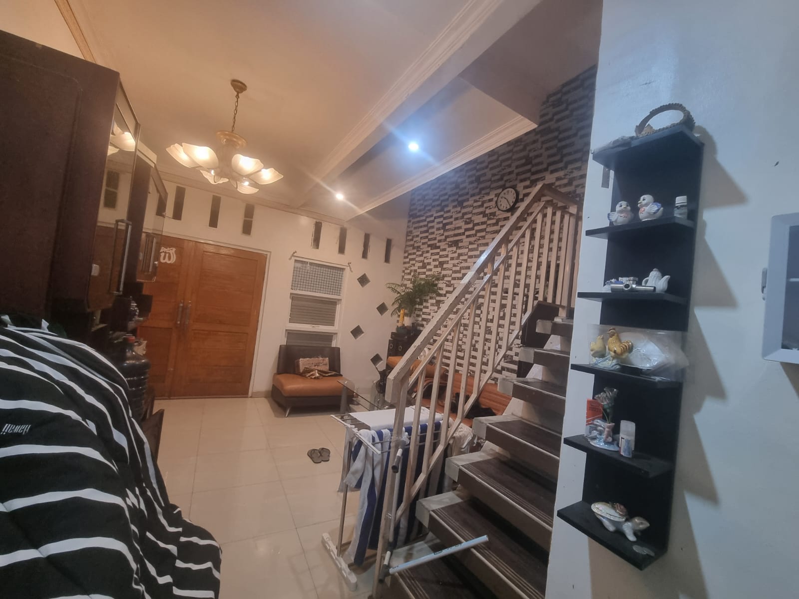 Dijual rumah siap huni dibawah pasaran di Pejaten Barat