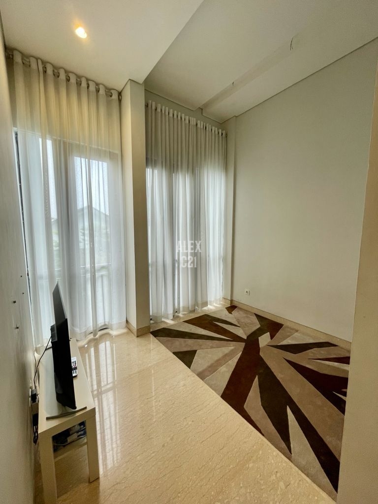 Disewakan / Rent Rumah, Cilandak, Jakarta Selatan